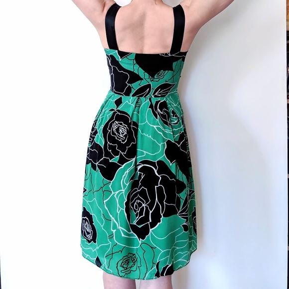 BCBG silk summer floral dress - Picture 5 of 7